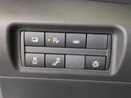 Nissan Kicks Play S FWD 2025