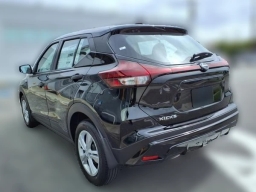 Nissan Kicks Play S FWD 2025
