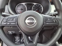 Nissan Kicks Play S FWD 2025