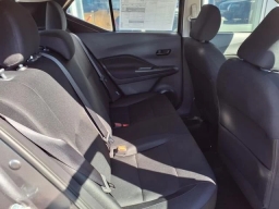 Nissan Kicks Play S FWD 2025