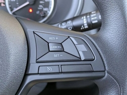 Nissan Kicks Play S FWD 2025