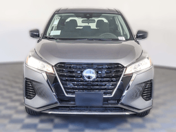 Nissan Kicks Play S FWD 2025