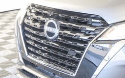 Nissan Kicks Play S FWD 2025