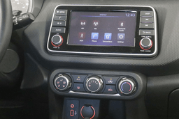 Nissan Kicks Play S FWD 2025