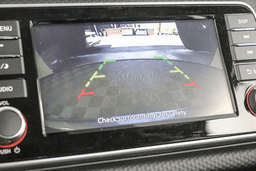 Nissan Kicks Play S FWD 2025