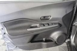 Nissan Kicks Play S FWD 2025