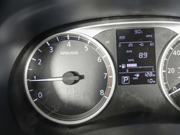 Nissan Kicks Play S FWD 2025