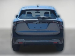 Nissan Kicks S AWD 2026