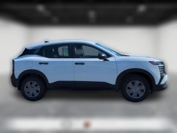Nissan Kicks S AWD 2026