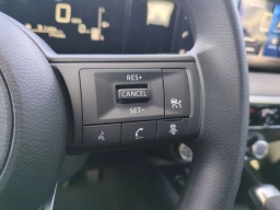 Nissan Kicks S AWD 2026