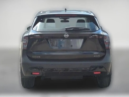 Nissan Kicks S AWD 2026