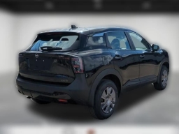 Nissan Kicks S AWD 2026