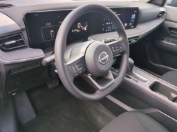 Nissan Kicks S AWD 2026
