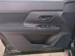 Nissan Kicks S AWD 2026