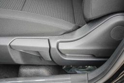 Nissan Kicks S FWD 2026