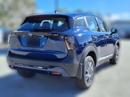 Nissan Kicks S FWD 2026