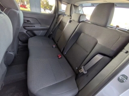 Nissan Kicks S FWD 2026