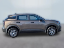 Nissan Kicks S FWD 2026