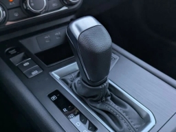 Nissan Kicks S FWD 2026