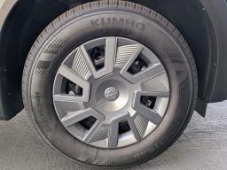 Nissan Kicks S FWD 2026