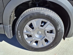 Nissan Kicks S FWD 2026