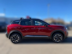 Nissan Kicks SV AWD 2026