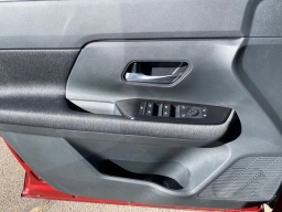 Nissan Kicks SV AWD 2026