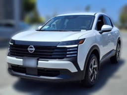 Nissan Kicks SV AWD 2025