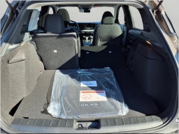 Nissan Kicks SV AWD 2026