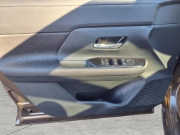 Nissan Kicks SV AWD 2026