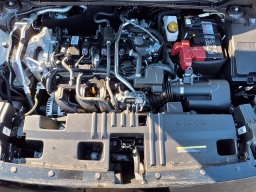 Nissan Kicks SV AWD 2026