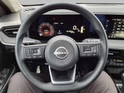 Nissan Kicks SV AWD 2026