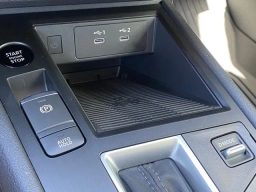 Nissan Kicks SV AWD 2026