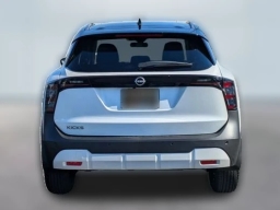 Nissan Kicks SV FWD 2026