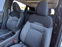 Nissan Kicks SV FWD 2026