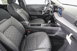 Nissan Kicks SV FWD 2026