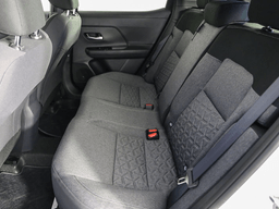 Nissan Kicks SV FWD 2026