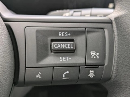 Nissan Kicks SV FWD 2026