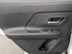 Nissan Kicks SR FWD 2026