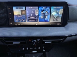 Nissan Kicks SR FWD 2026