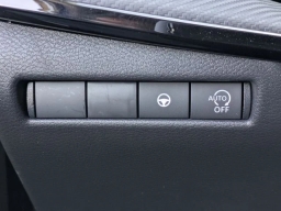 Nissan Kicks SR FWD 2026