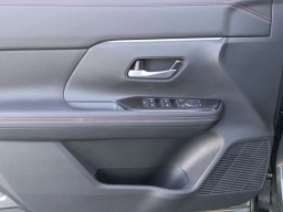 Nissan Kicks SR FWD 2026