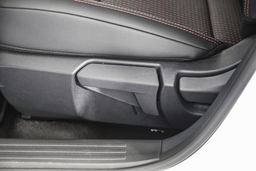 Nissan Kicks SR FWD 2026