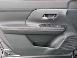 Nissan Kicks SR FWD 2026