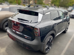 Nissan Kicks SR AWD 2026