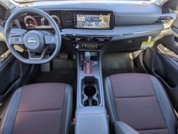 Nissan Kicks SR AWD 2025