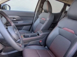 Nissan Kicks SR AWD 2025