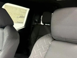 Toyota Tacoma 2WD SR5 Double Cab 5' Bed AT (Natl) 2026