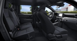 Toyota Tacoma 2WD SR5 Double Cab 5' Bed AT (Natl) 2026