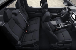 Toyota Tacoma 2WD SR5 Double Cab 5' Bed AT (Natl) 2026